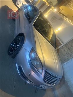 کرایسلەر 200